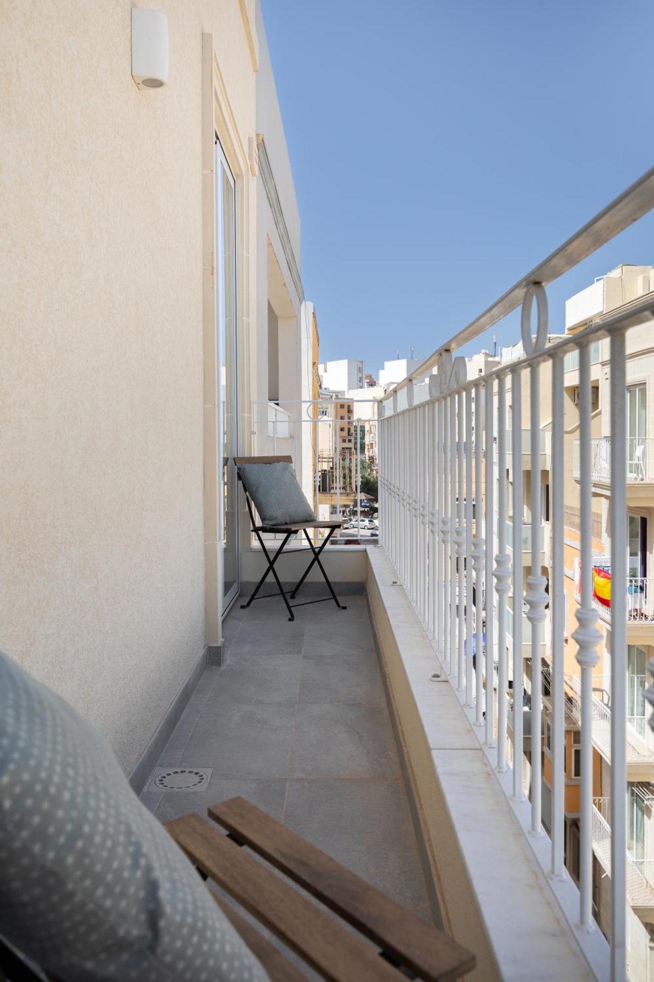 Edka Suites - Modern Sunlit 2Bd Apartments With Balconies - Close To Sliema Promenade, St Julian'S & St Georges Bay Gzira المظهر الخارجي الصورة