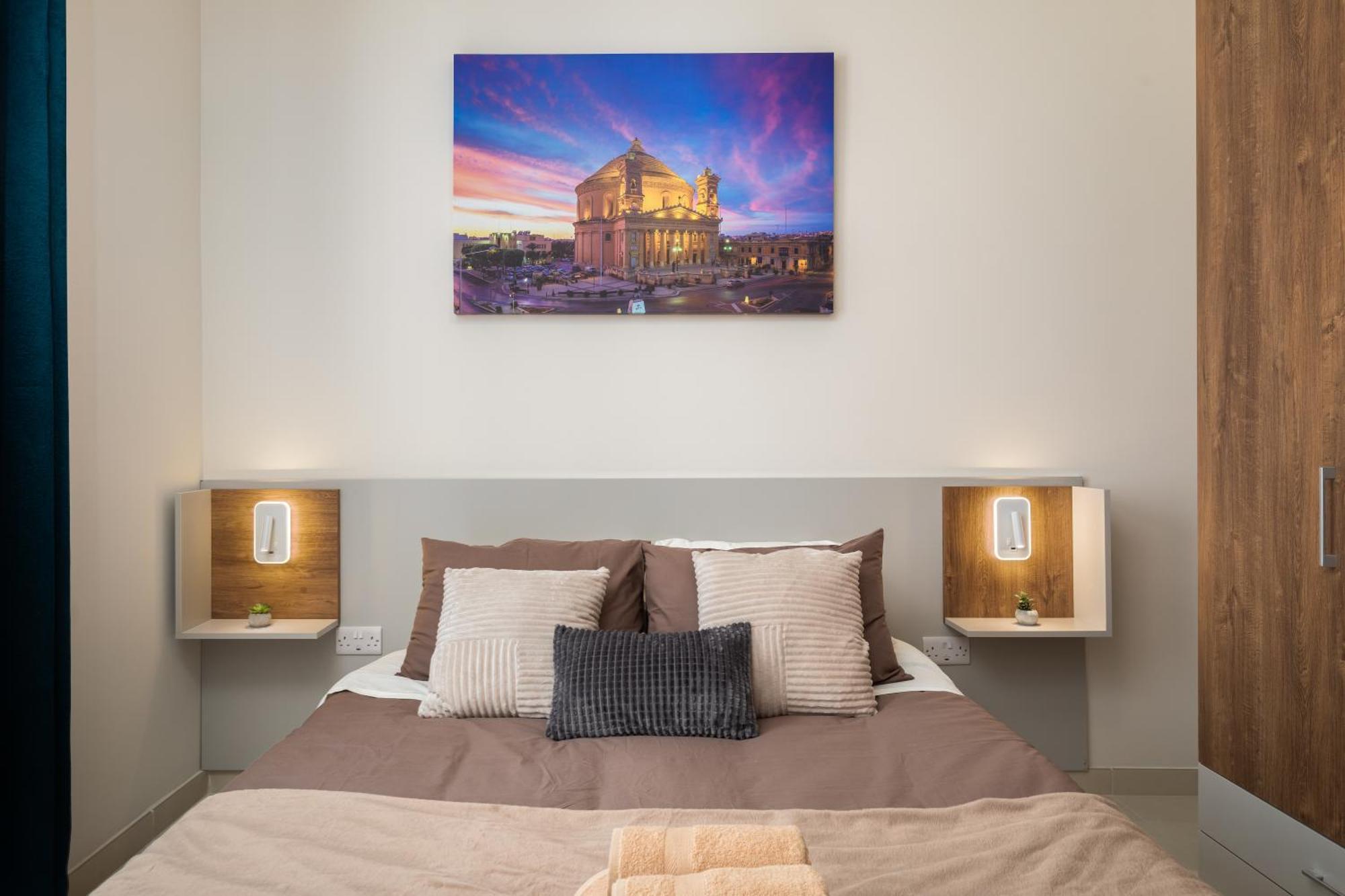 Edka Suites - Modern Sunlit 2Bd Apartments With Balconies - Close To Sliema Promenade, St Julian'S & St Georges Bay Gzira المظهر الخارجي الصورة
