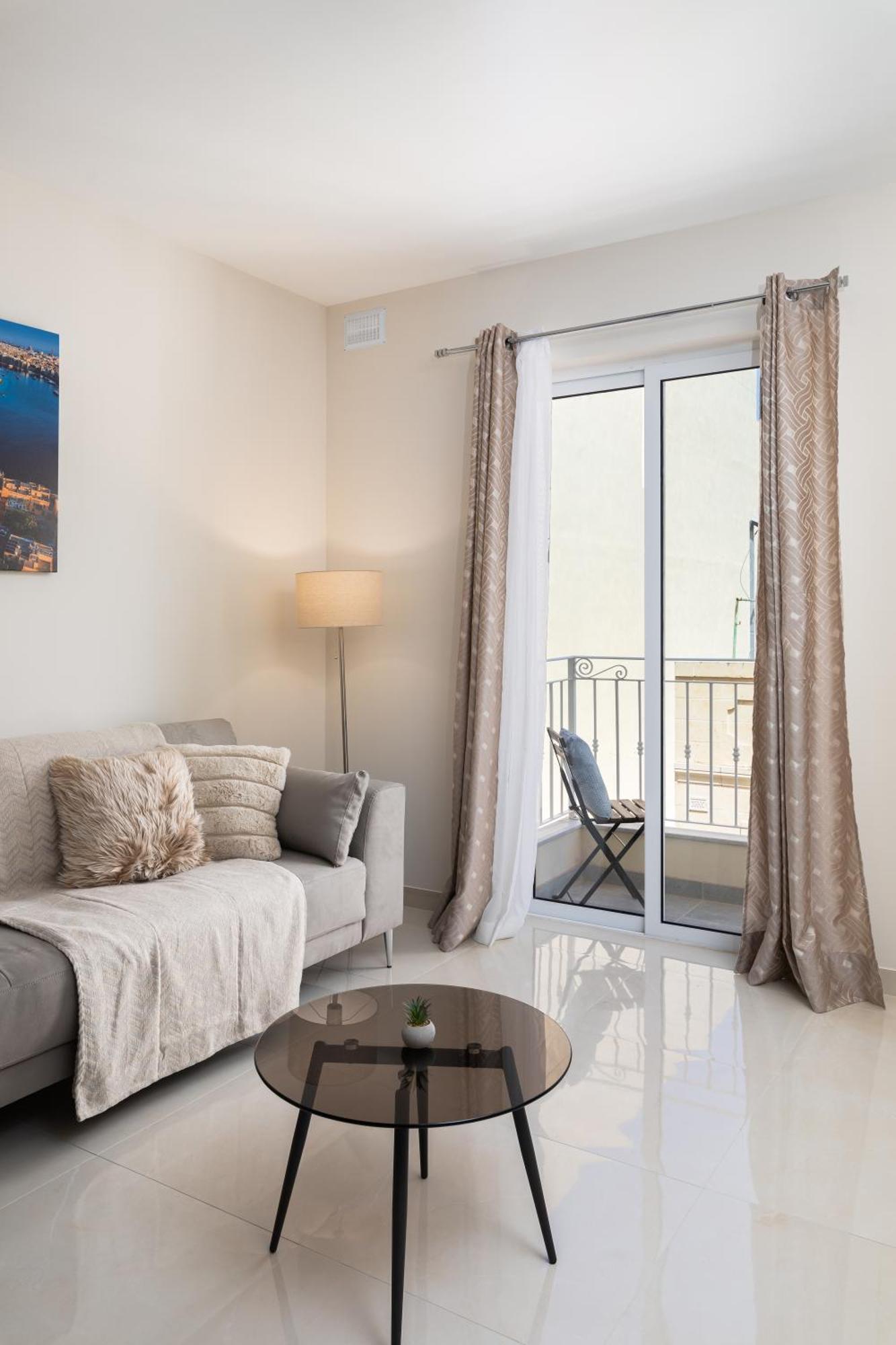 Edka Suites - Modern Sunlit 2Bd Apartments With Balconies - Close To Sliema Promenade, St Julian'S & St Georges Bay Gzira المظهر الخارجي الصورة